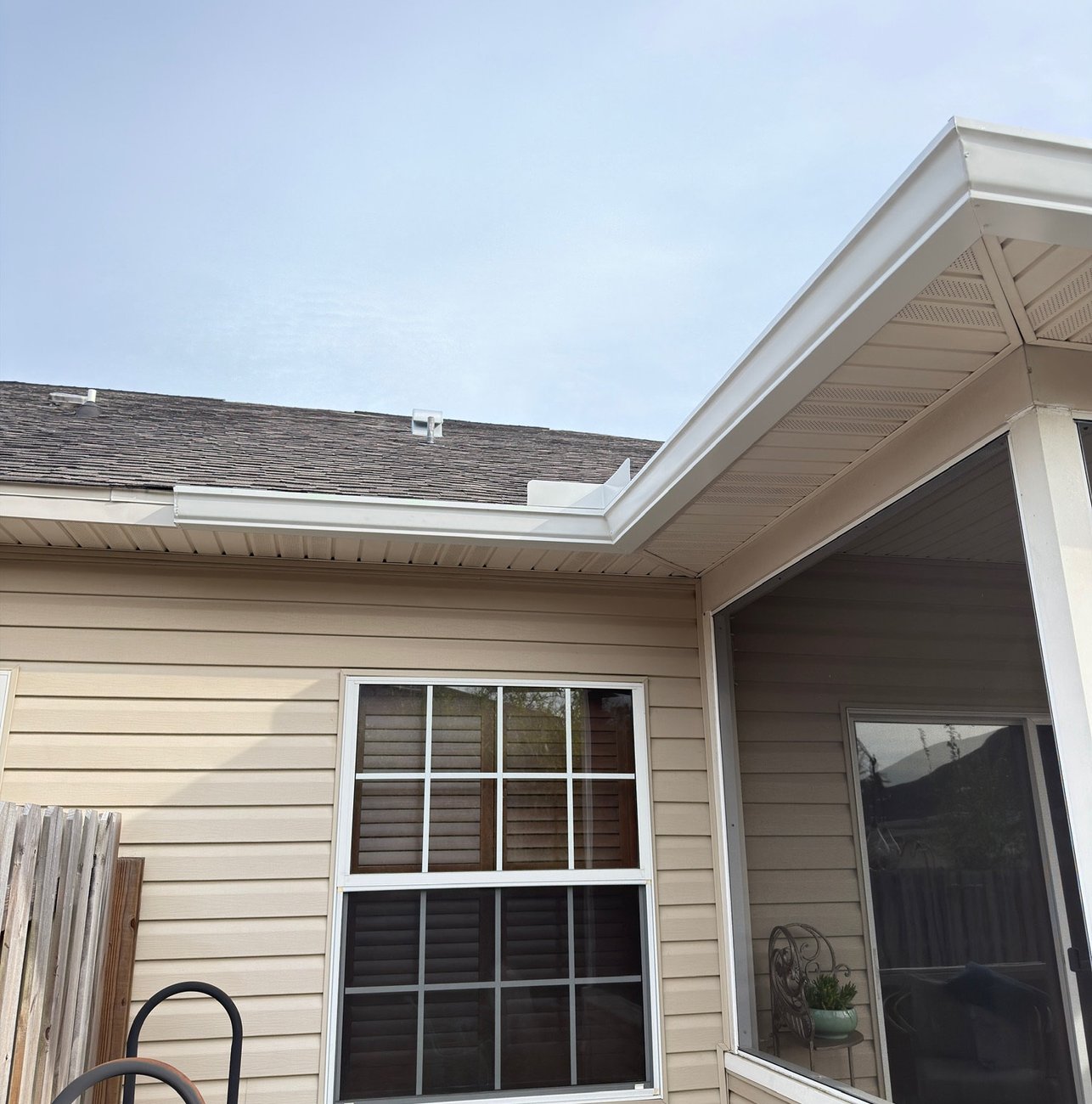 Completed gutter installation on a Sopchoppy, FL home