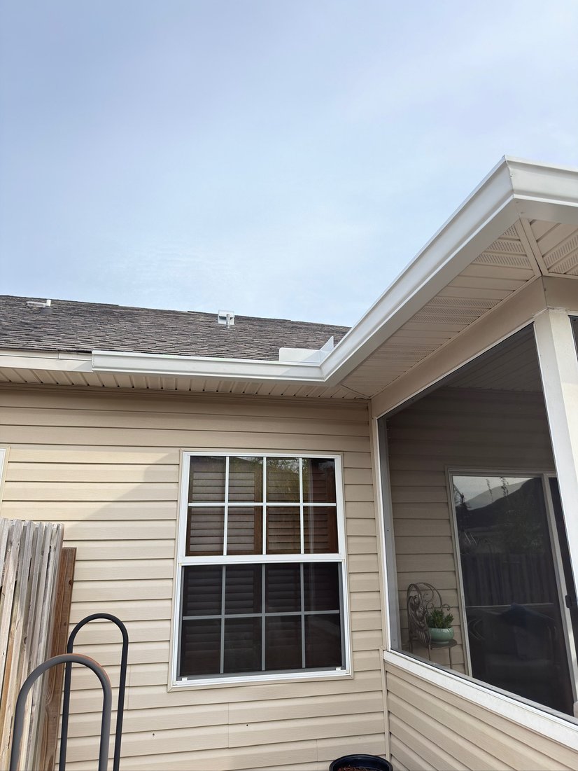 Seamless gutter running along a home's roofline