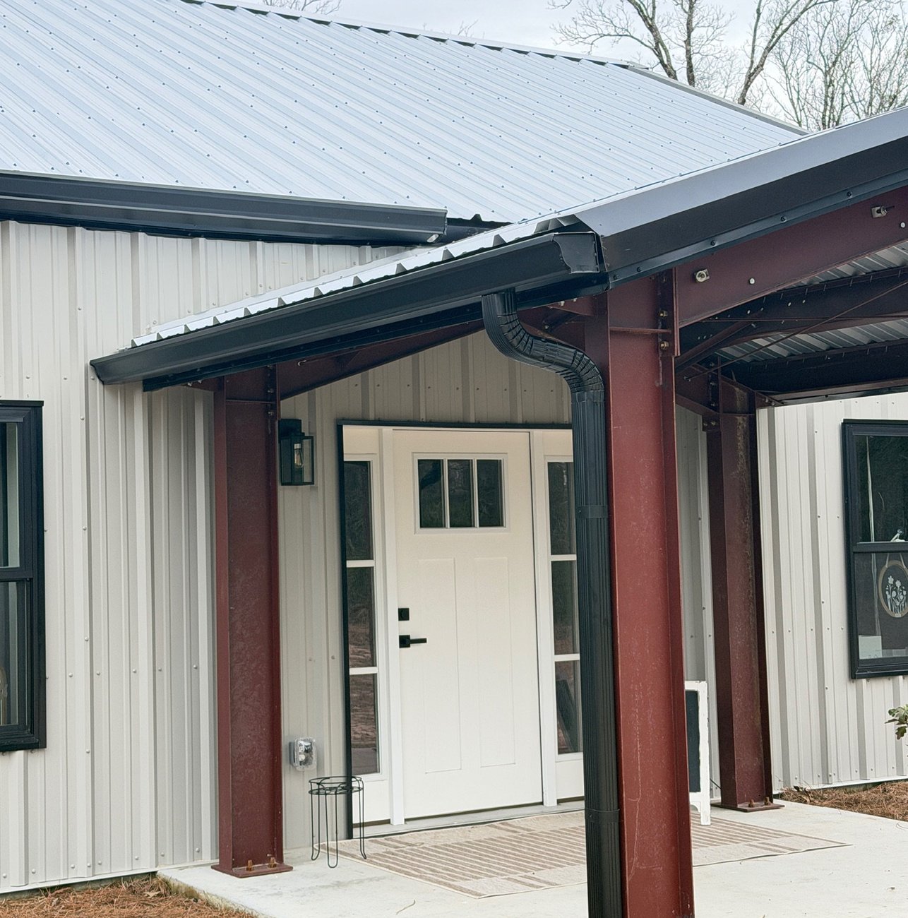 Seamless gutter installed on a home in Quincy, FL